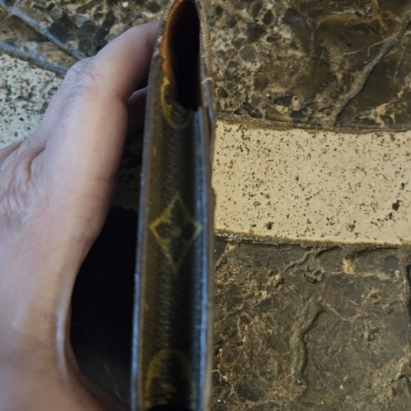 Louis Vuitton Canvas monogram Cigarette Cigar Tampon Holder fold in Flap - Picture 4 of 11